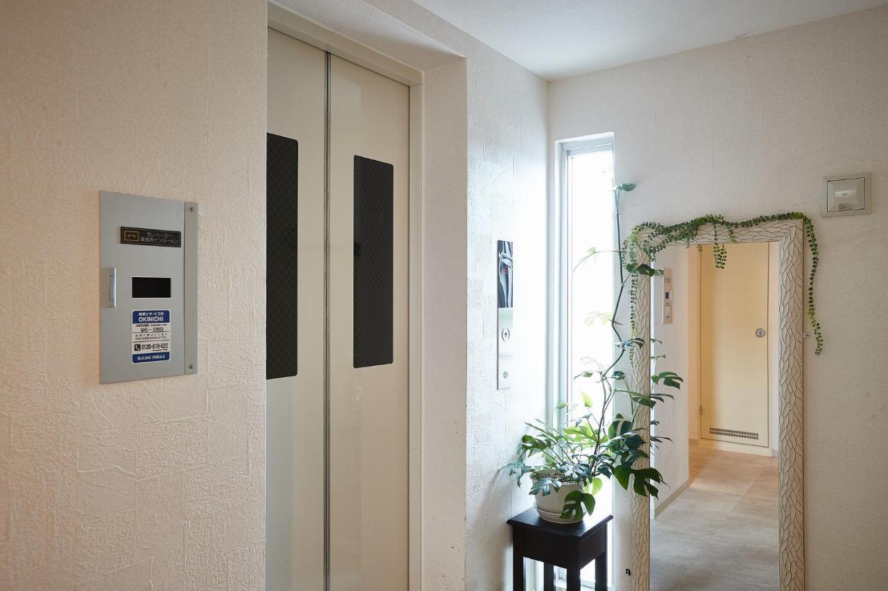 New Normal Hotel In Nago ニューノーマルホテルイン名護 Exteriör bild